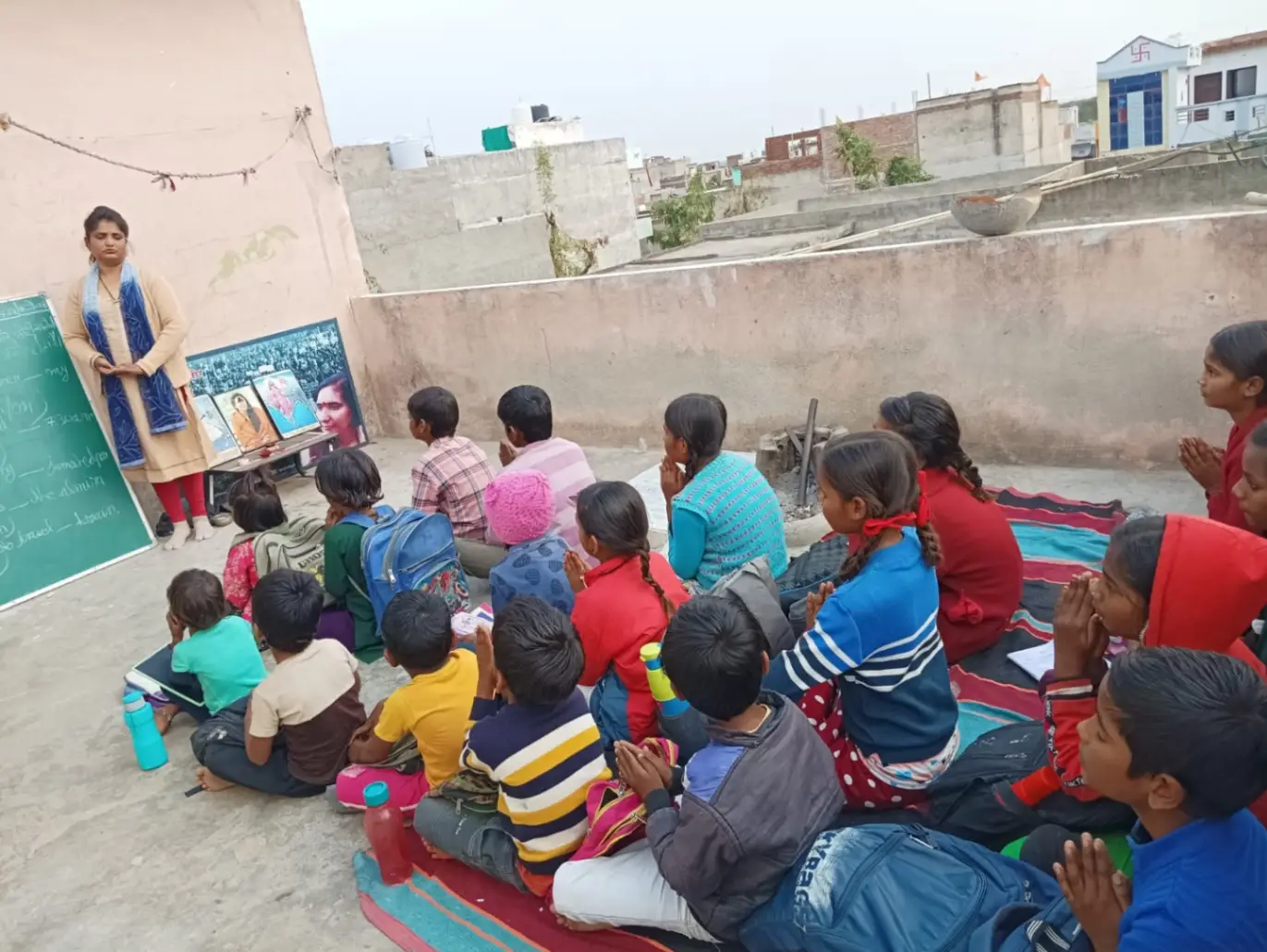 Children learning under Aalingan free education program by Shri Shakti Peeth